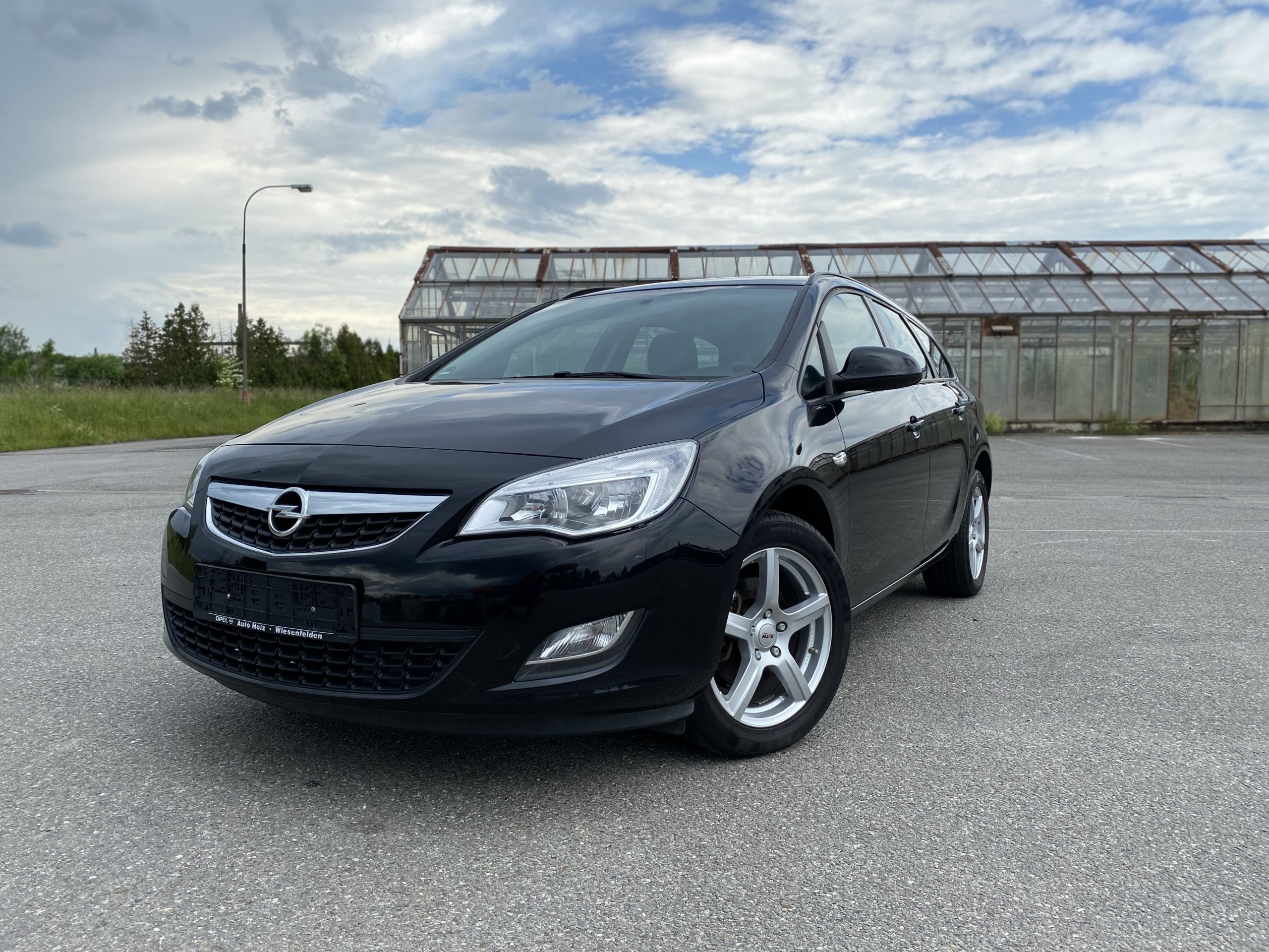Přečtete si více ze článku [Prodáno] Novinka k prodeji – Opel Astra 1.7 CDTI